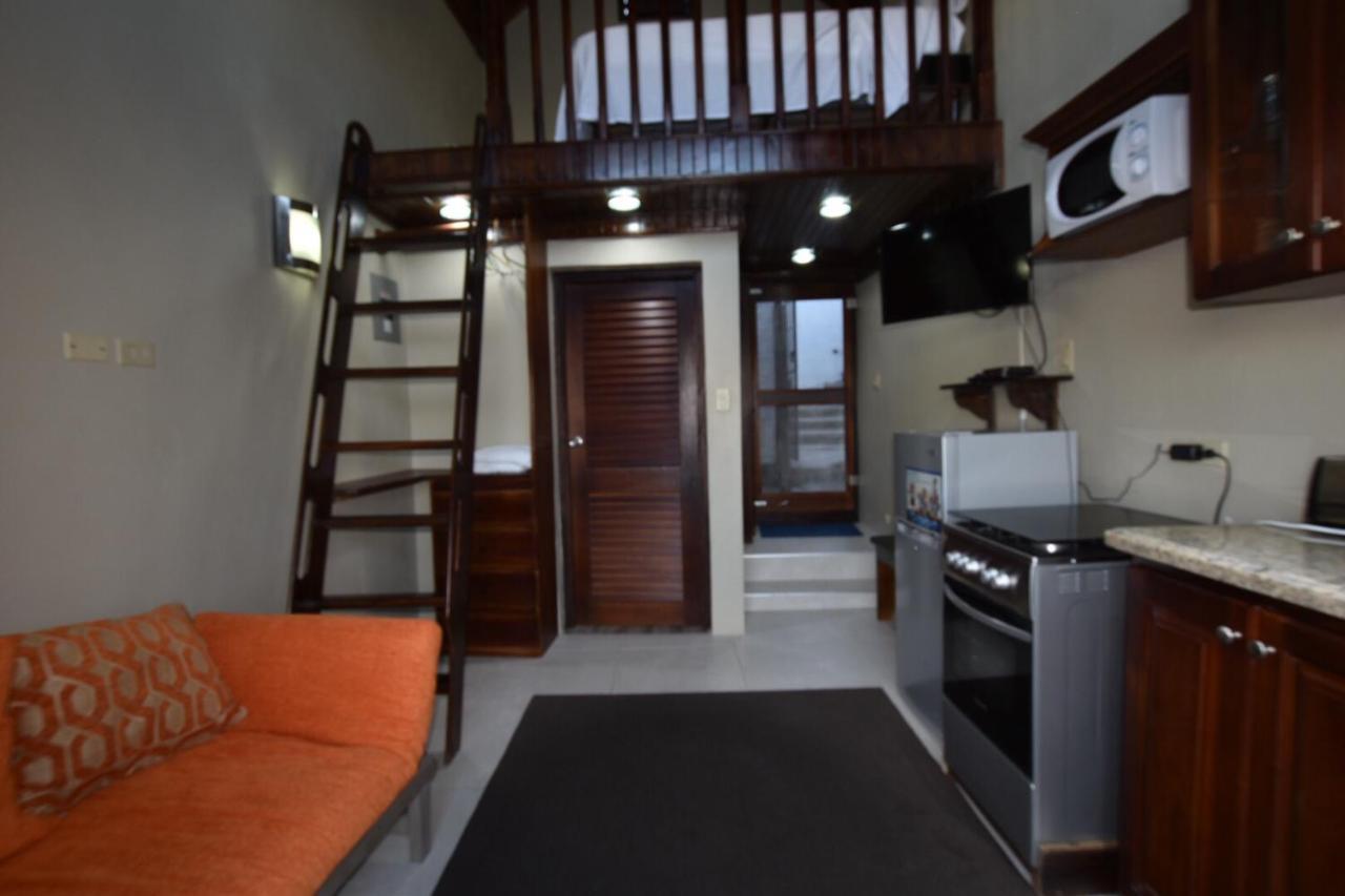 Shipwatcher Studio W/Mezzanine Ocho Rios Buitenkant foto