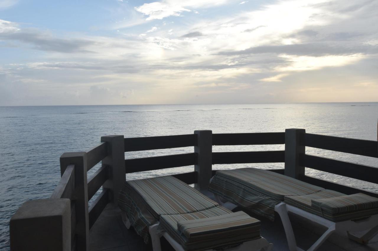 Shipwatcher Studio W/Mezzanine Ocho Rios Buitenkant foto